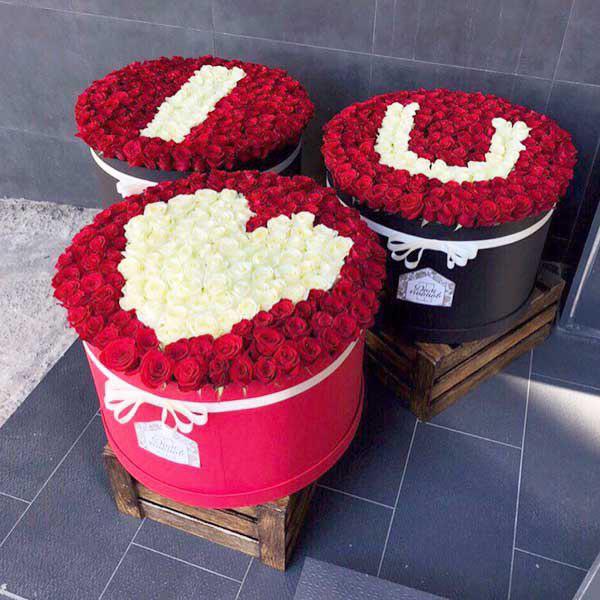  Kemer Flower Delivery 301 Roses in Boxes