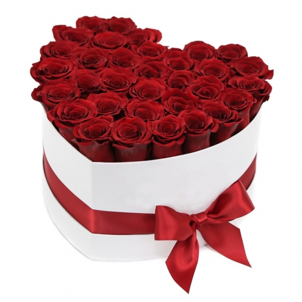 Kemer Florist 35 Red Roses in Heart Box