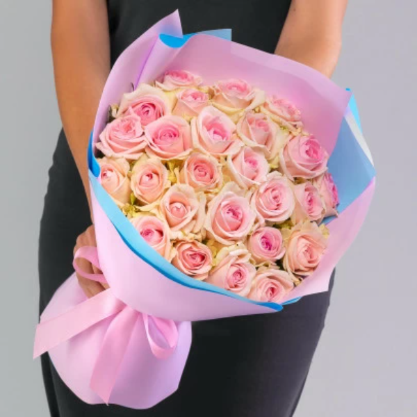 Kemer Florist Strauß aus 25 rosa Rosen