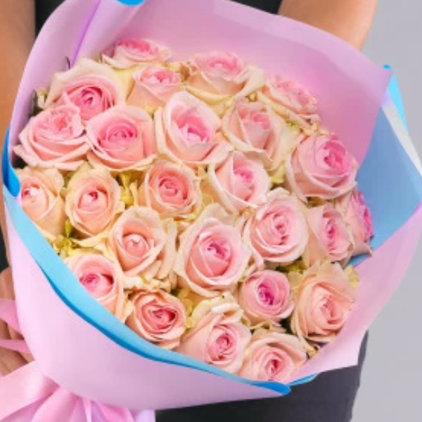  Kemer Florist Bouquet of 25 Pink Roses